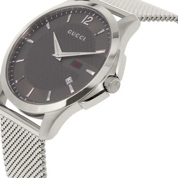 Brand New Gucci Italian Luxury Watch - Picture 2 of 4